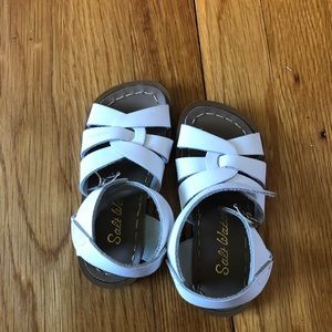 Saltwater sandals white. Never worn. Toddler 7